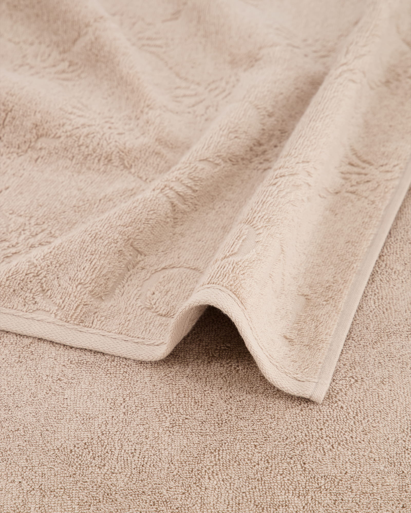 JOOP Uni Cornflower 1670 - Farbe: sand - 375 - Saunatuch 80x200 cm