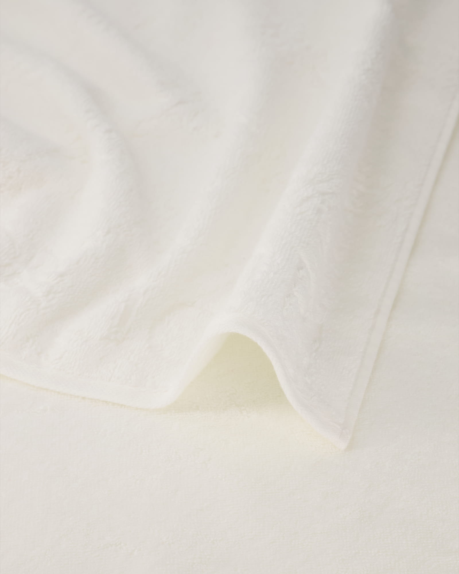 JOOP Uni Cornflower 1670 - Farbe: weiß - 600