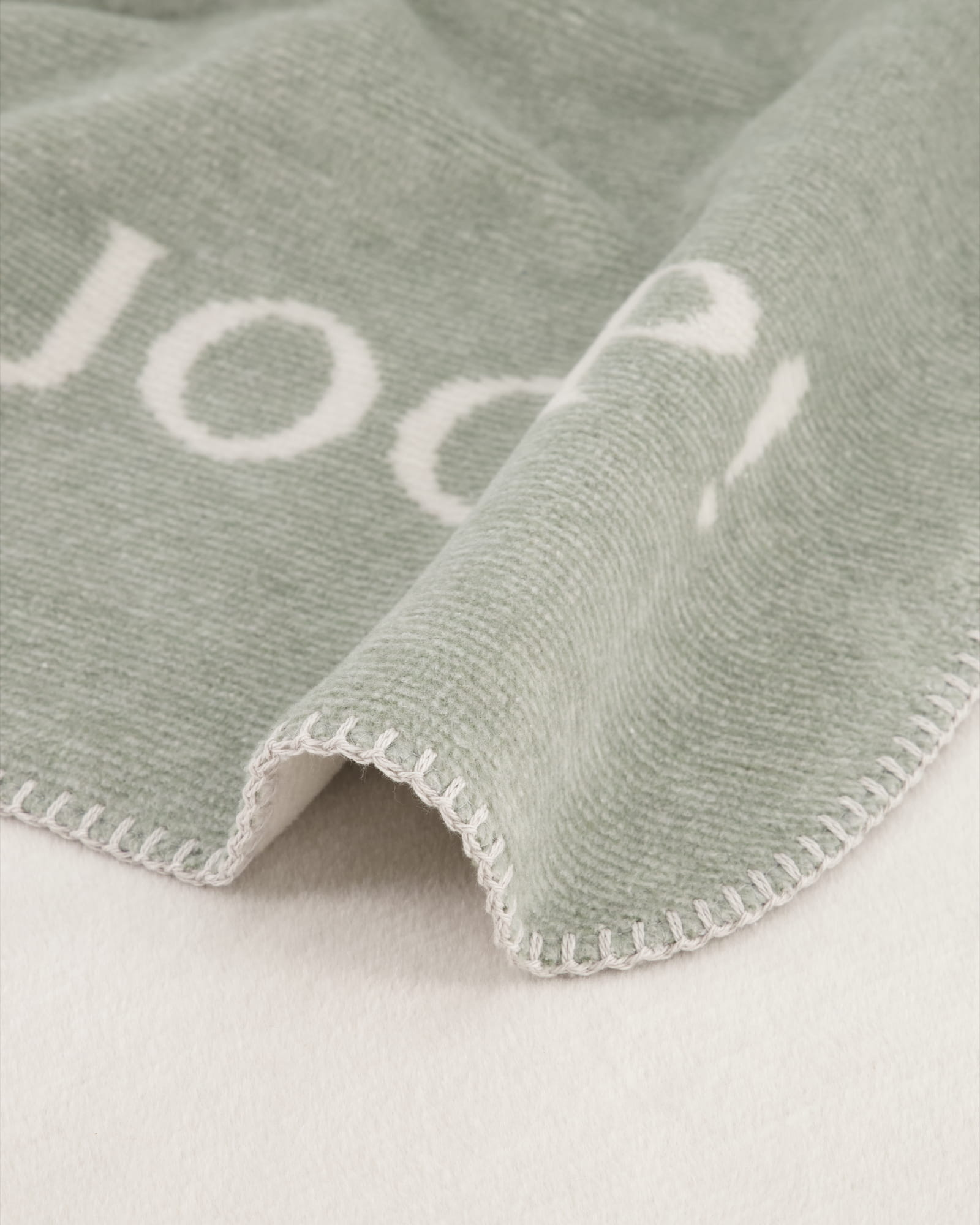 JOOP! Wohndecke Melange-Doubleface - Größe: 150x200 cm - Farbe: Jade-Natur