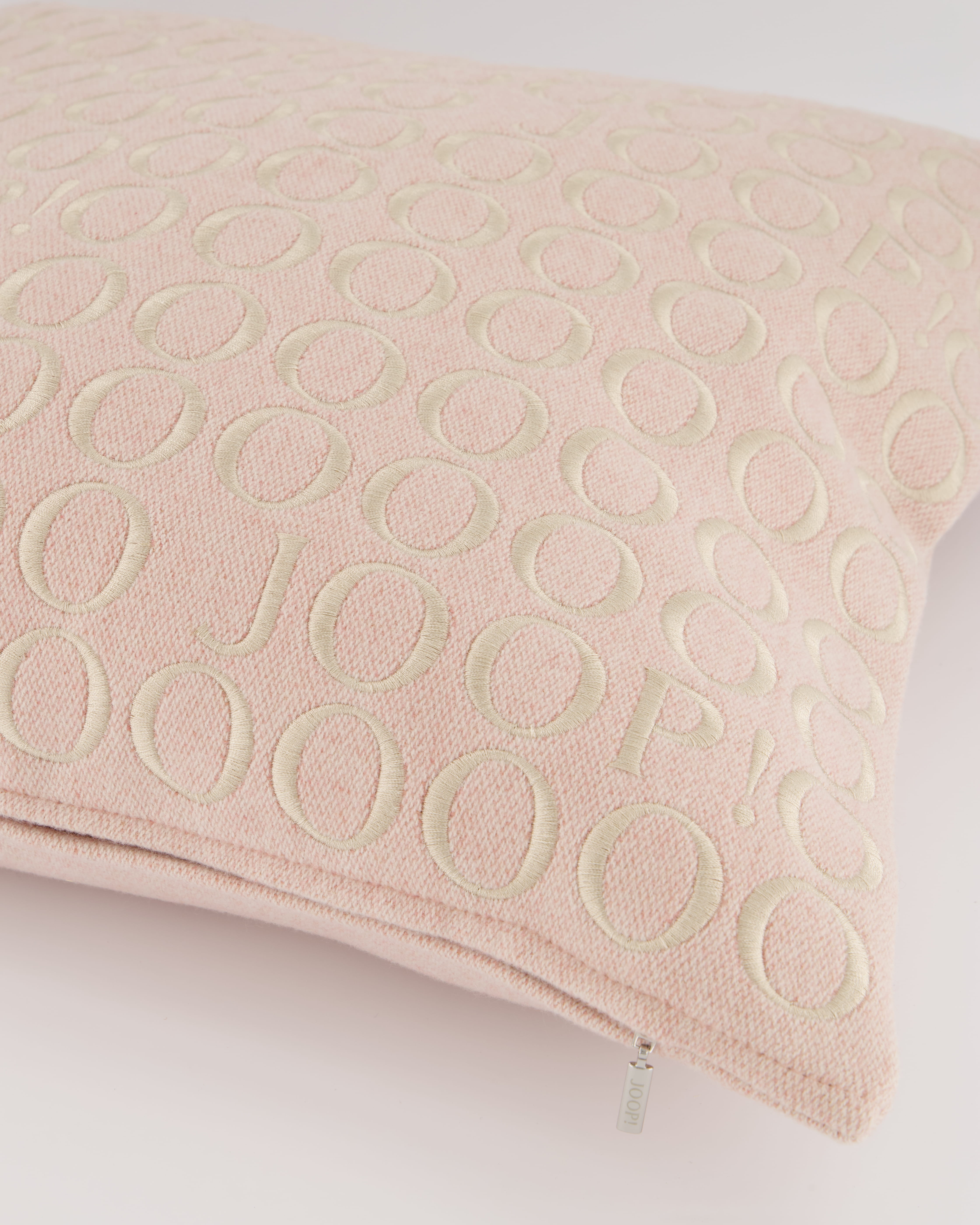 JOOP! Kissenhüllen Fine Signature Rose - 075 - 50x50 cm