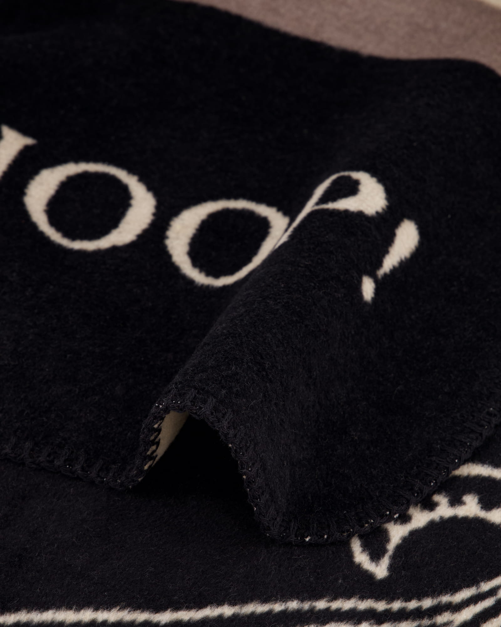 JOOP! Wohndecken Paisley Stripes Schwarz - 150x200 cm