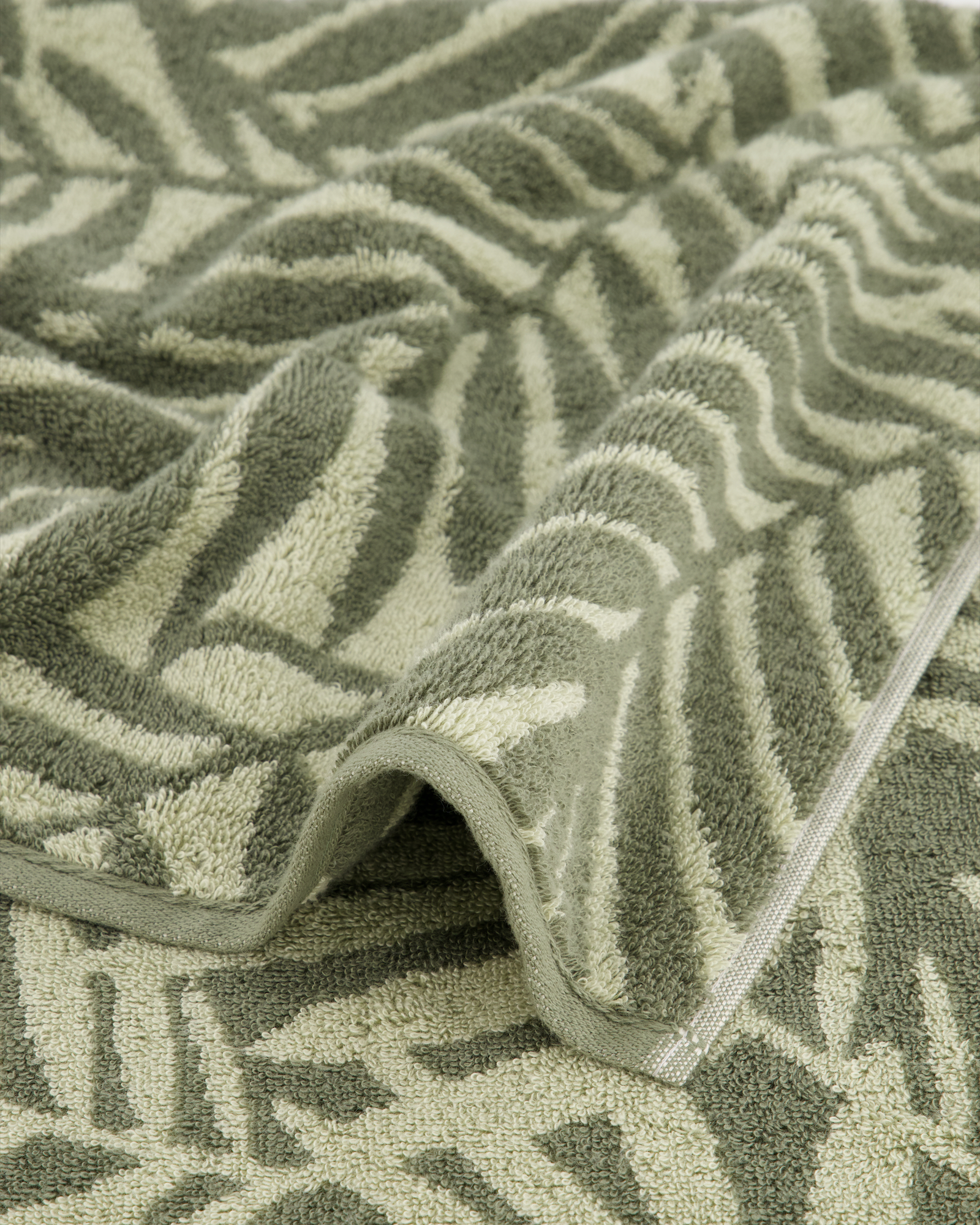 Cawö Handtücher Maison Blätter 6267 field - 44 - Duschtuch 70x140 cm