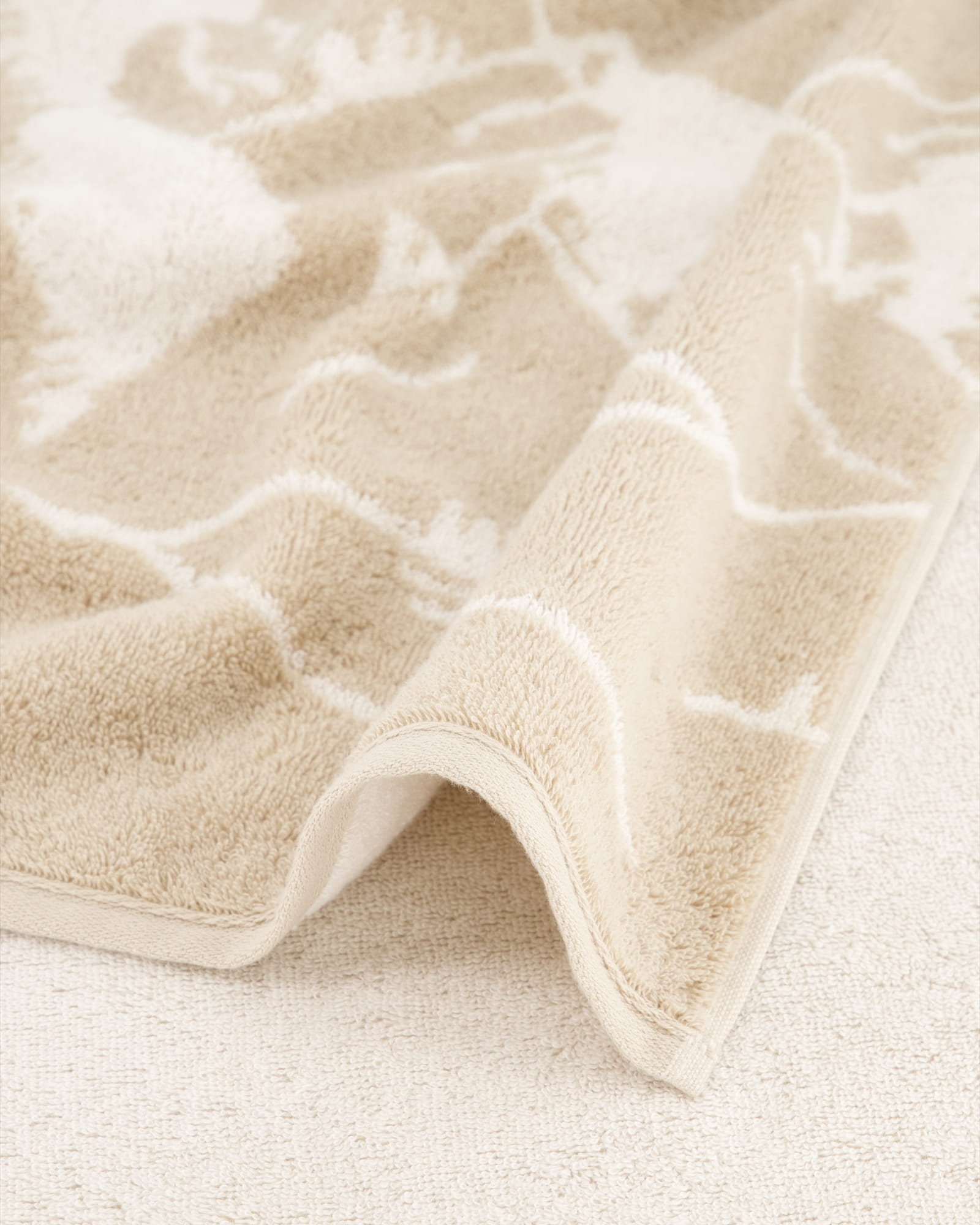 Cawö Handtücher Alpenchic Edition Berge 6269 natur - 33 - Duschtuch 70x140 cm