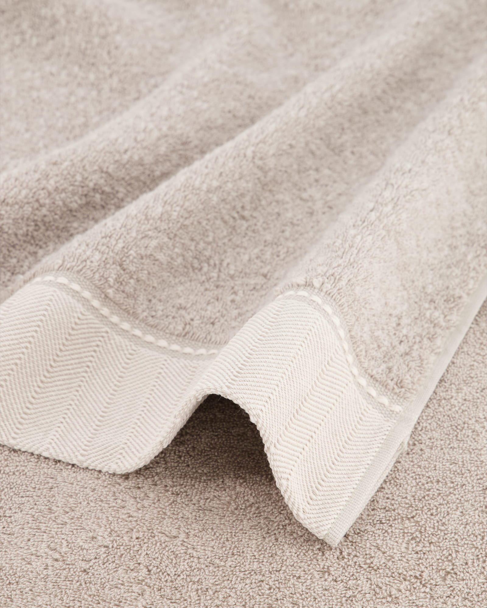 Möve Brooklyn Uni - Farbe:  cashmere - 713 (1-0669/8970) - Waschhandschuh 15x20 cm