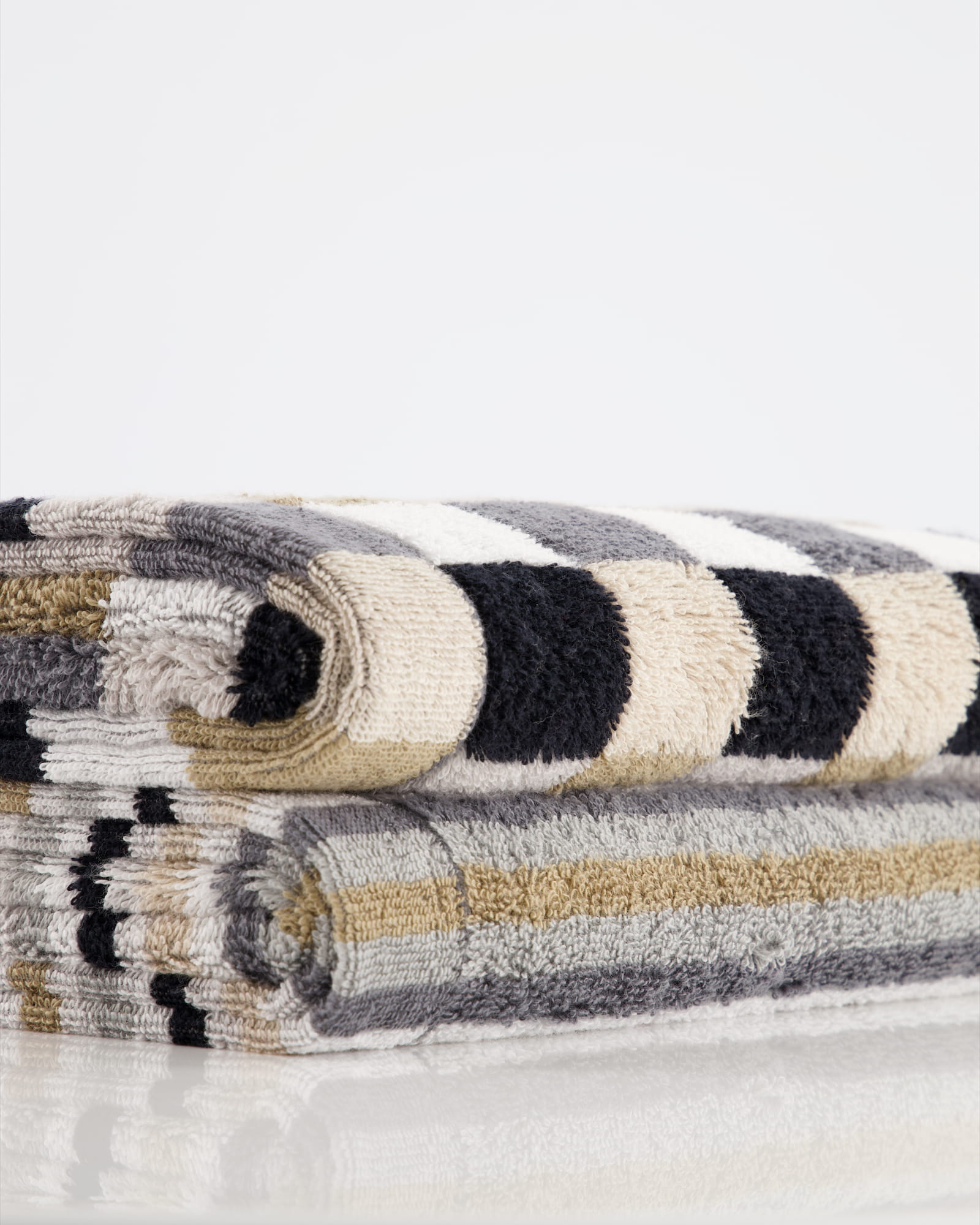 Cawö - Life Style Karo 7047 - Farbe: 37 - kiesel - Waschhandschuh 16x22 cm