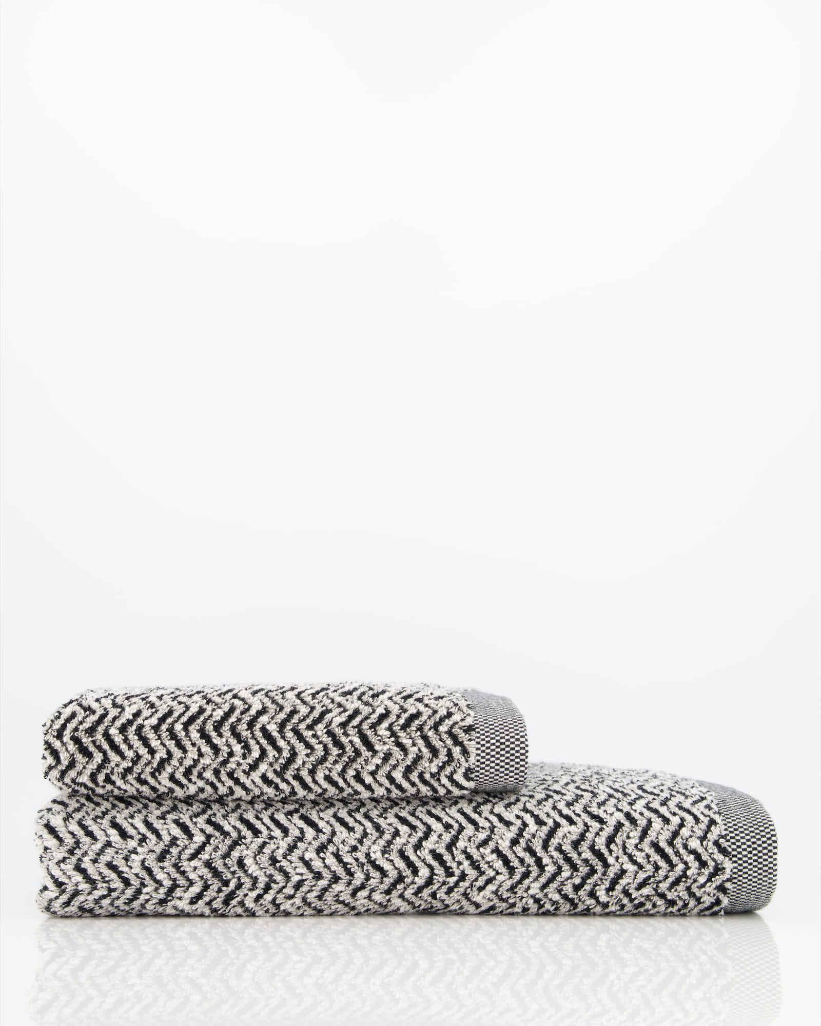 Möve - Brooklyn Fischgrat - Farbe:  nature/black - 081 (1-0567/8970) - Handtuch 50x100 cm