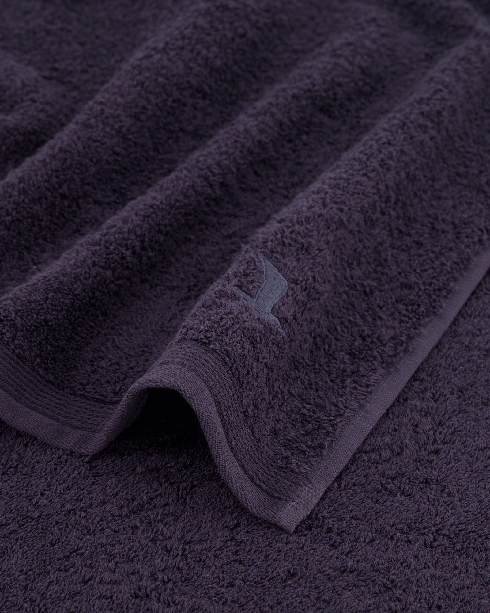Möve - Superwuschel - Farbe: dark grey - 820 (0-1725/8775) - Saunatuch 80x200 cm
