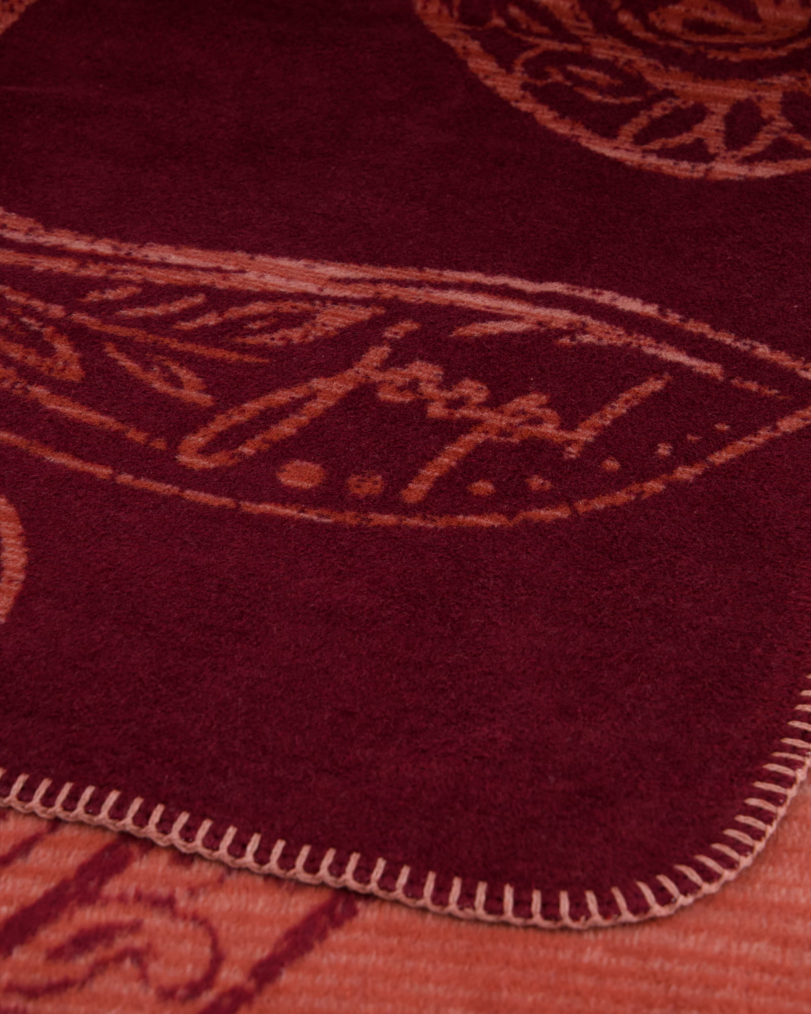 JOOP! Wohndecken Paisley Rouge - 150x200 cm