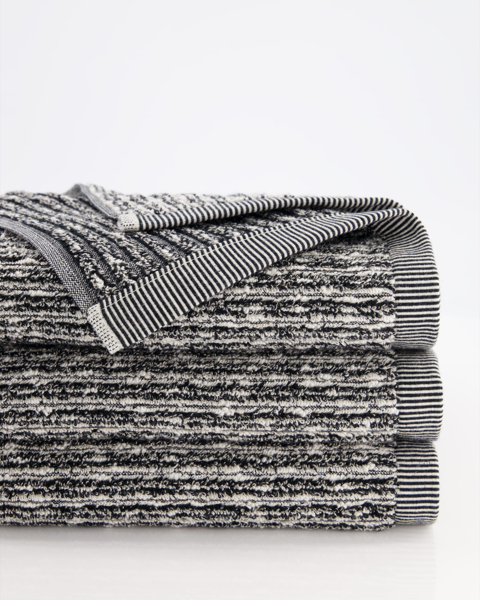 Möve Handtücher Brooklyn Pinstripe nature/black - 081 - Handtuch 50x100 cm