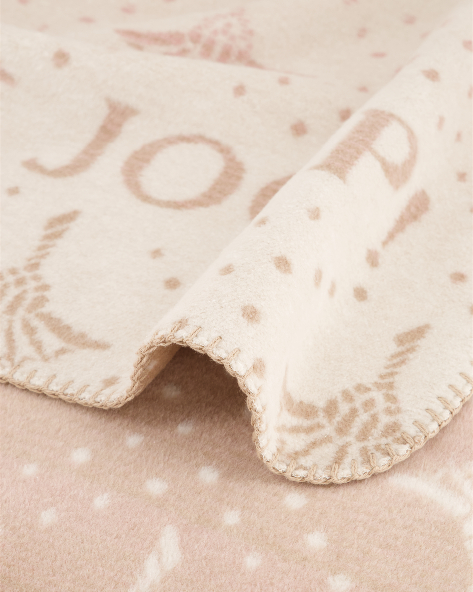 JOOP! Wohndecken Cornflower Charm Nude - 150x200 cm