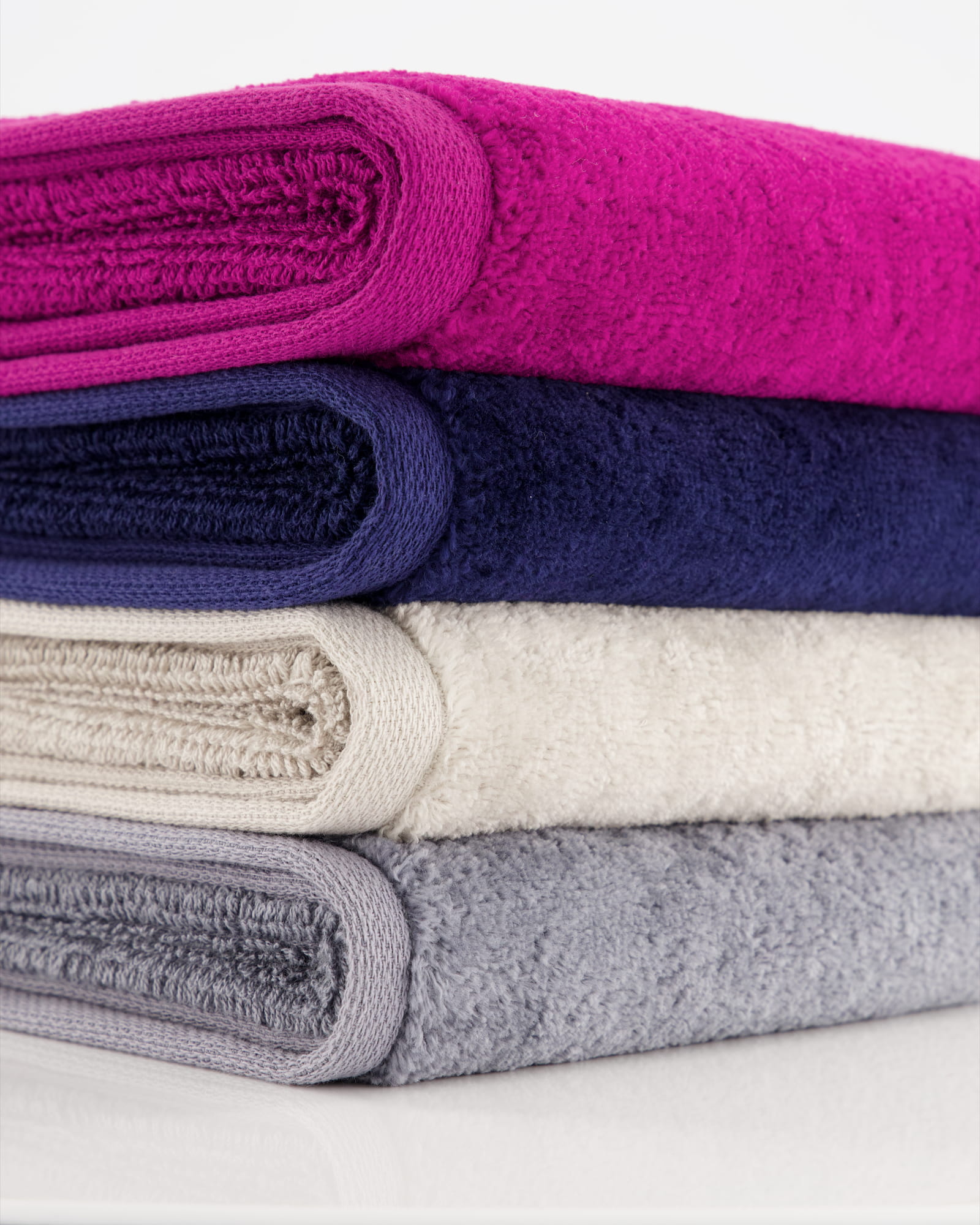 Möve Bamboo Luxe - Farbe: berry - 266 (1-1104/5244) - Handtuch 50x100 cm