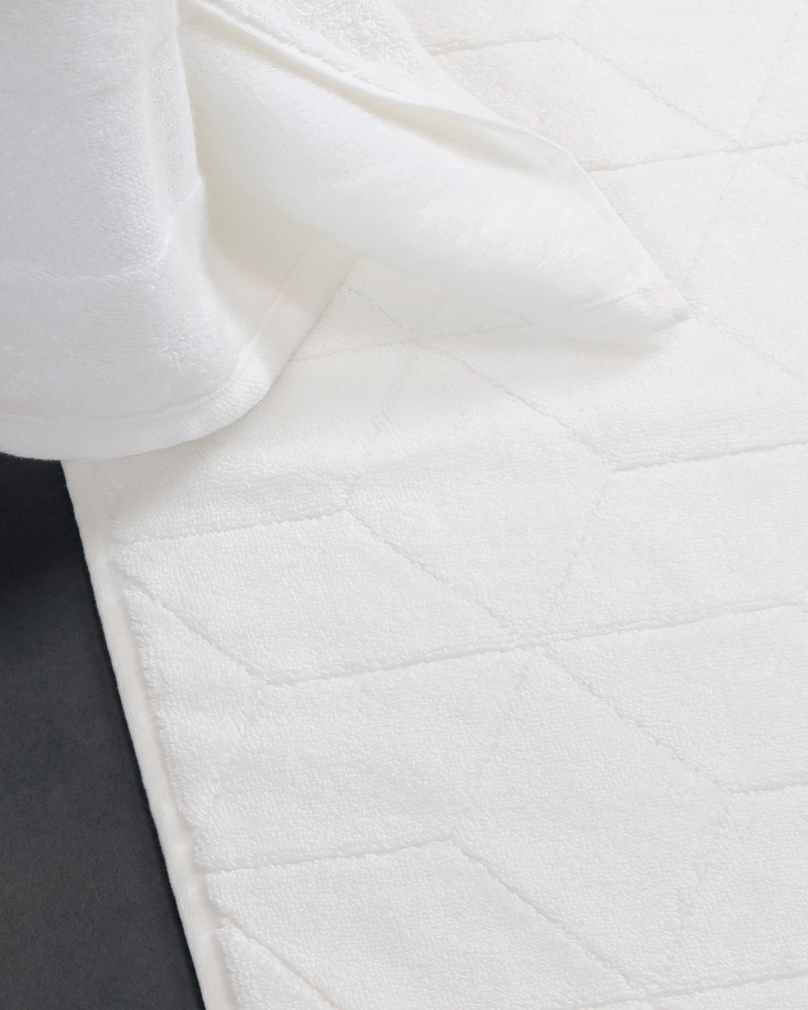 Villeroy & Boch Badematte Carré 2553 - 50x80 cm - Farbe: cashmere - 356