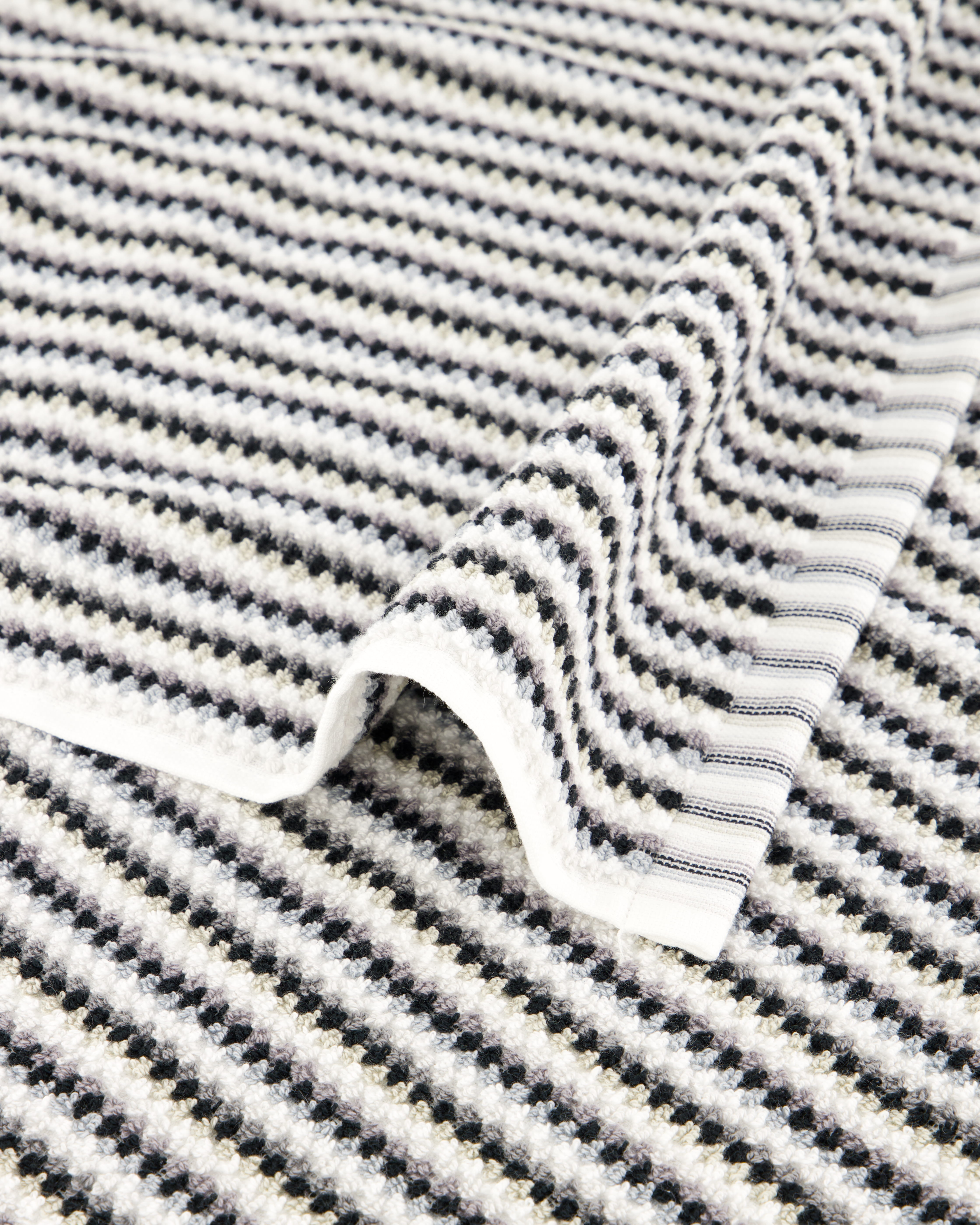 Möve Handtücher Bliss Bunt silver/black - 081