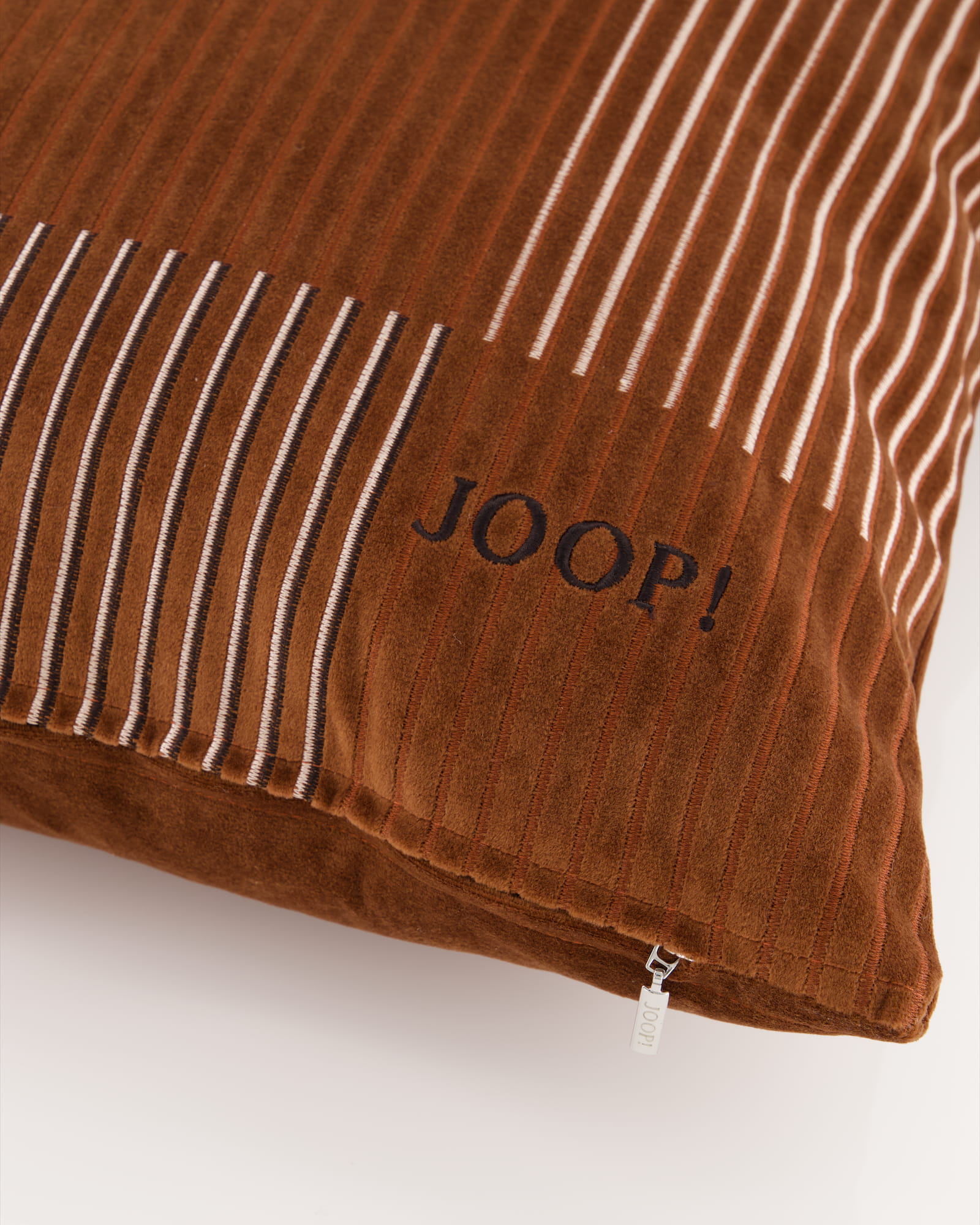 JOOP! Kissenhüllen Divided Karamell - 050 - 50x50 cm