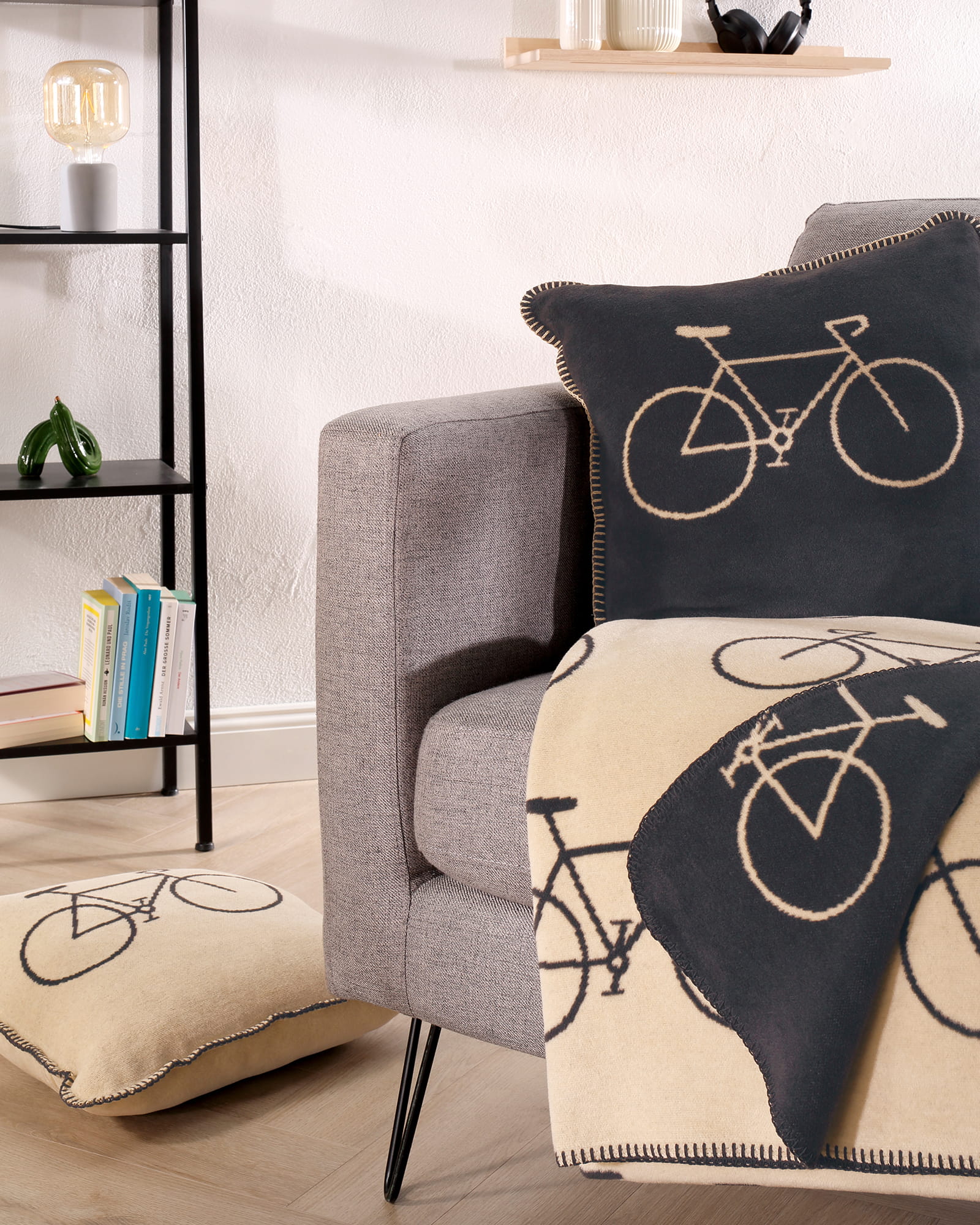 Cawö Wohndecken VELO EDITION Allover Fahrrad 62990 beige - 37 - 150x200 cm