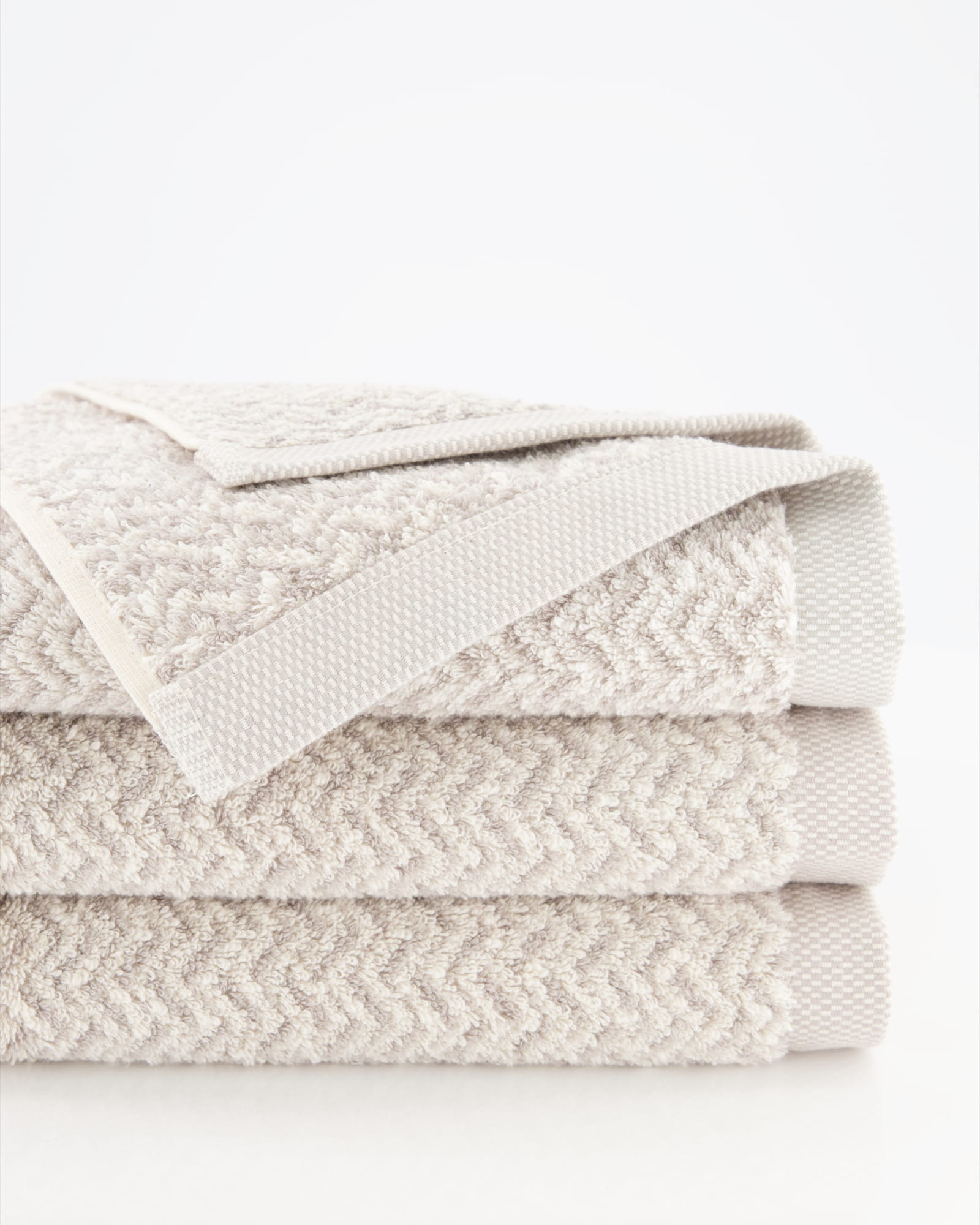 Möve - Brooklyn Fischgrat - Farbe:  nature/cashmere - 071 (1-0567/8970) - Handtuch 50x100 cm