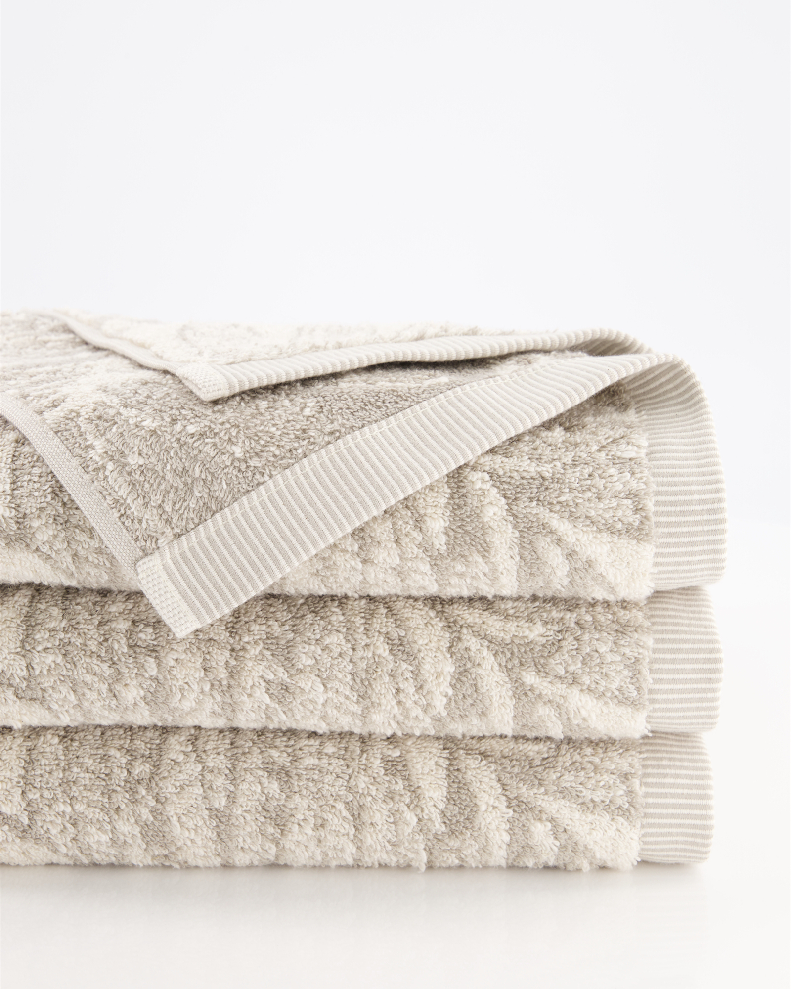 Möve Handtücher Brooklyn Botanic nature/cashmere - 071 - Handtuch 50x100 cm