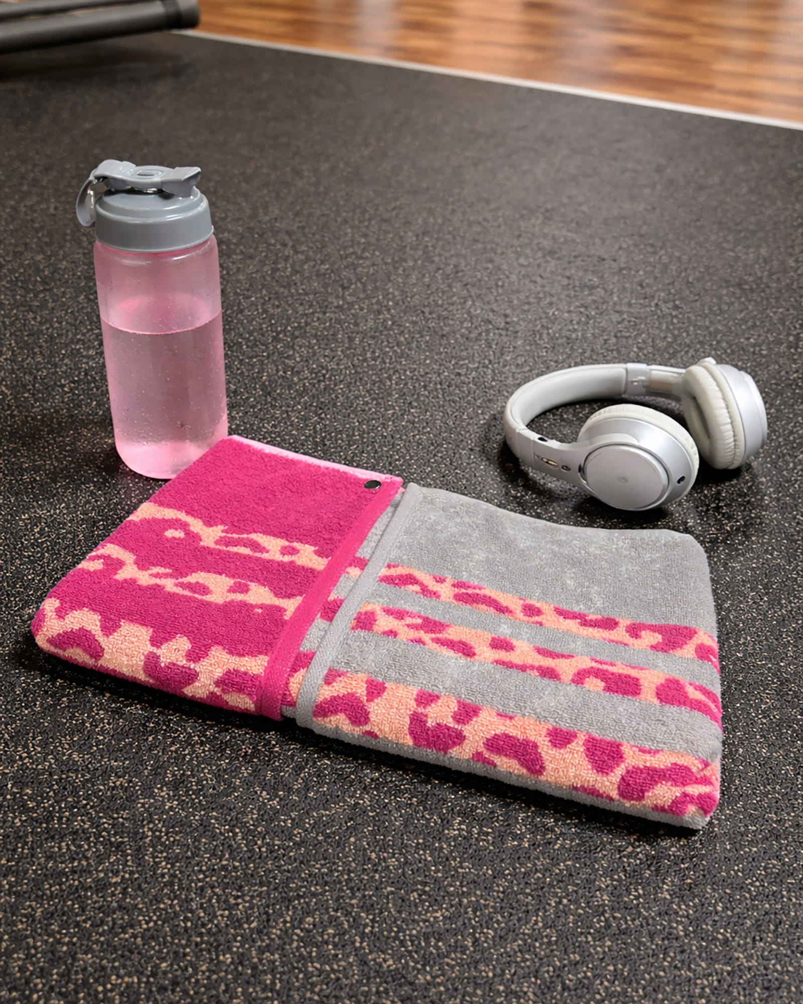 Cawö Fitness-Handtücher LEO STRIPE 6291 vibrant pink - 27 - 50x130 cm
