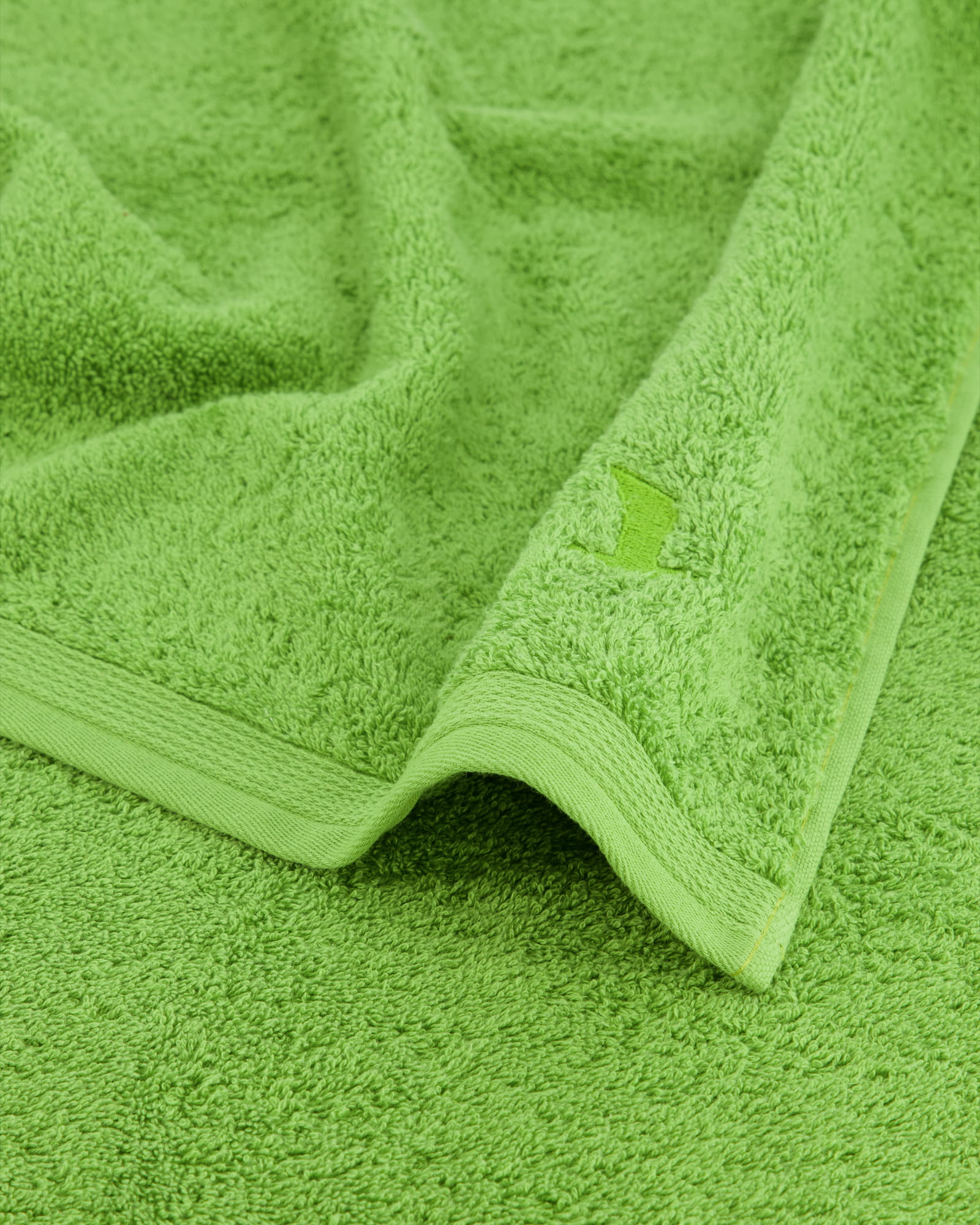 Möve - Superwuschel - Farbe: peridot - 658 (0-1725/8775) - Gästetuch 30x50 cm