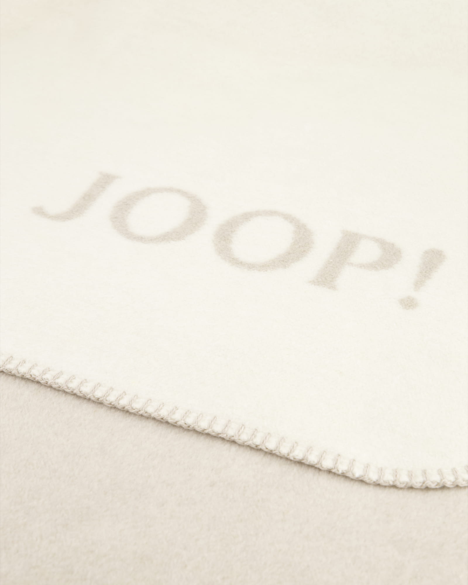 JOOP! Wohndecke Uni-Doubleface - Größe: 150x200 cm - Farbe: Sand-Pergament