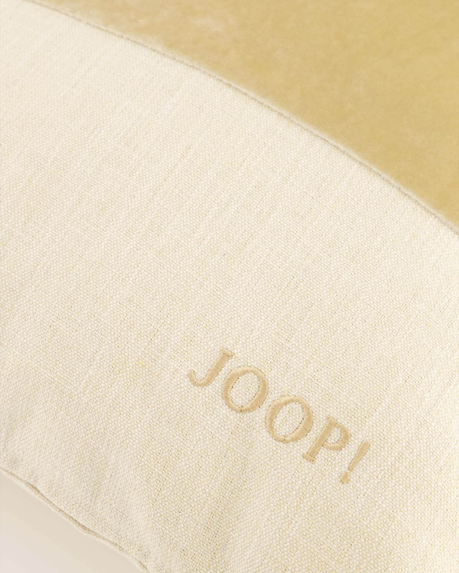 JOOP! Kissenhüllen Split Vanille - 040 - 50x50 cm