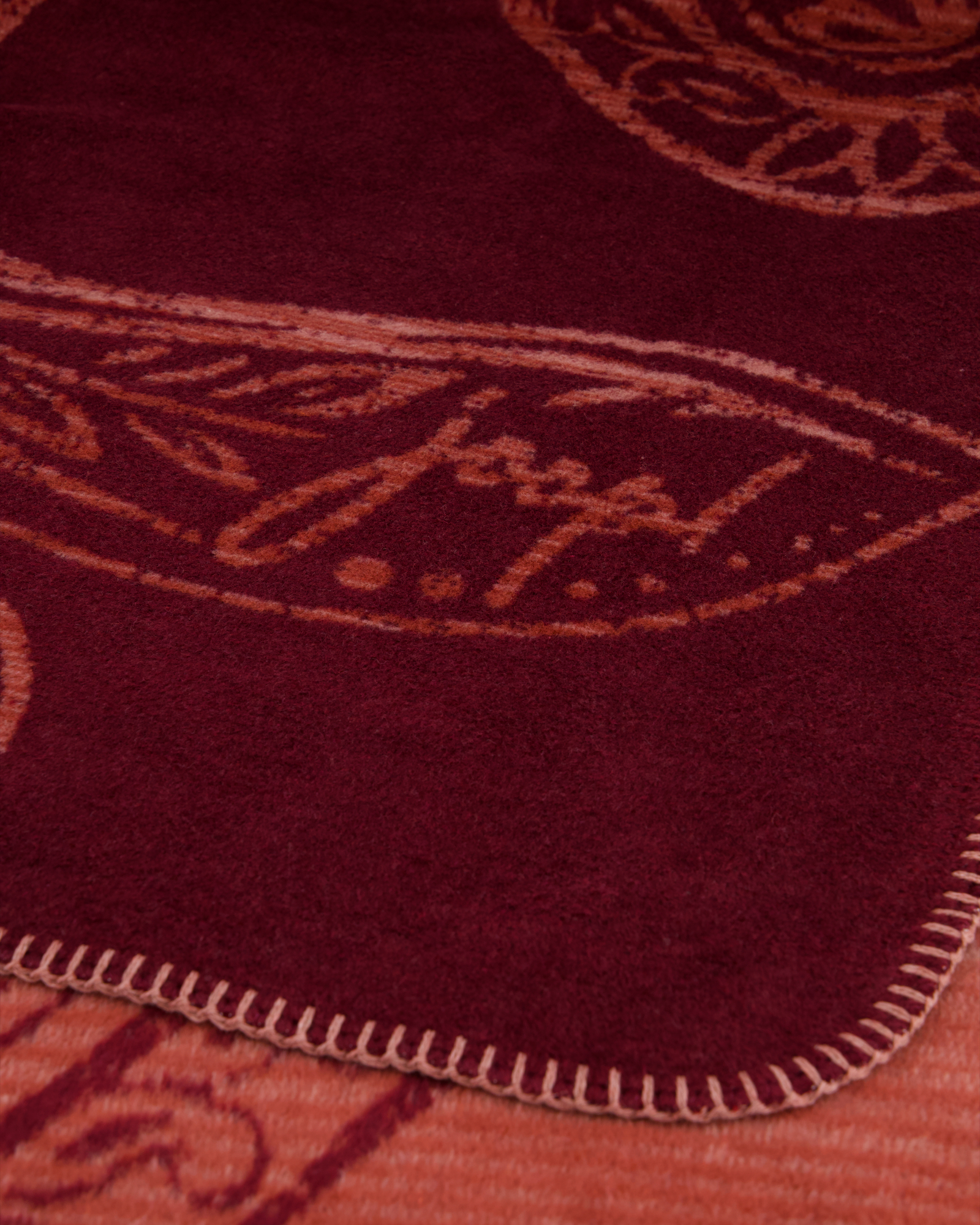 JOOP! Wohndecken Paisley Rouge - 150x200 cm