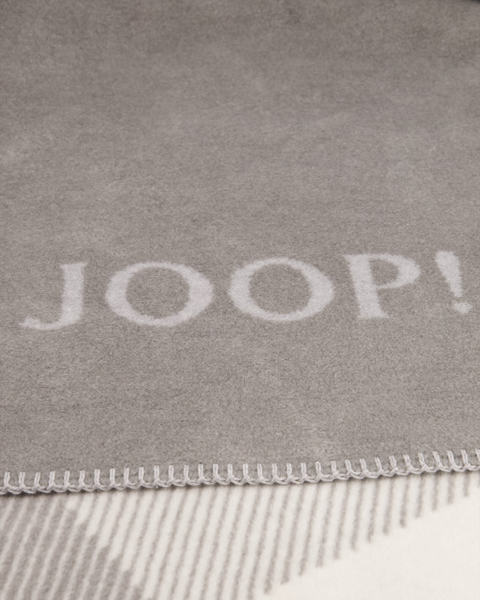 JOOP! Wohndecke Checks - Größe: 150x200 cm - Farbe: Silber-Natur