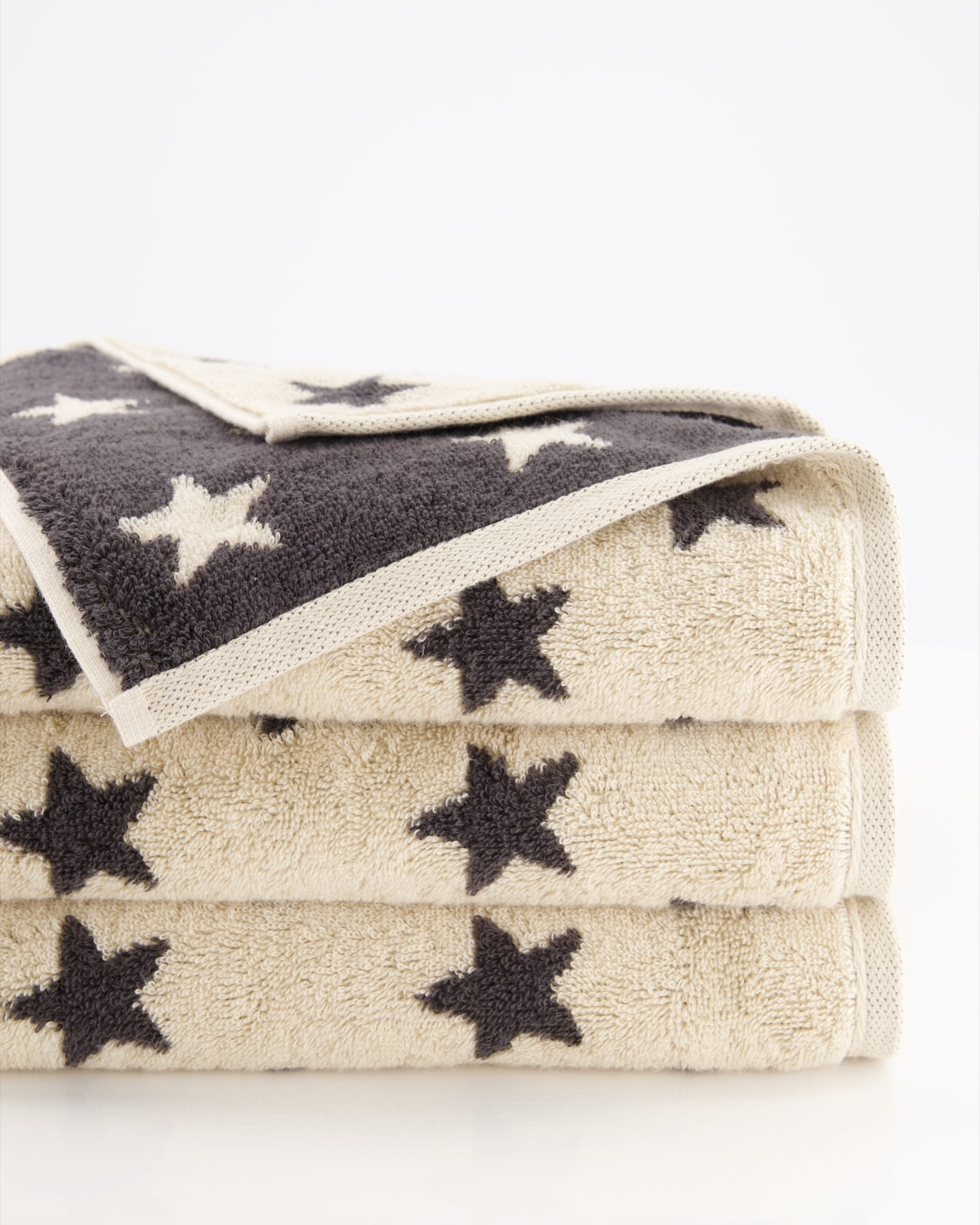 Cawö Handtücher NEW STARS Sterne klein 6261 beige/basalt - 37 - Gästetuch 30x50 cm