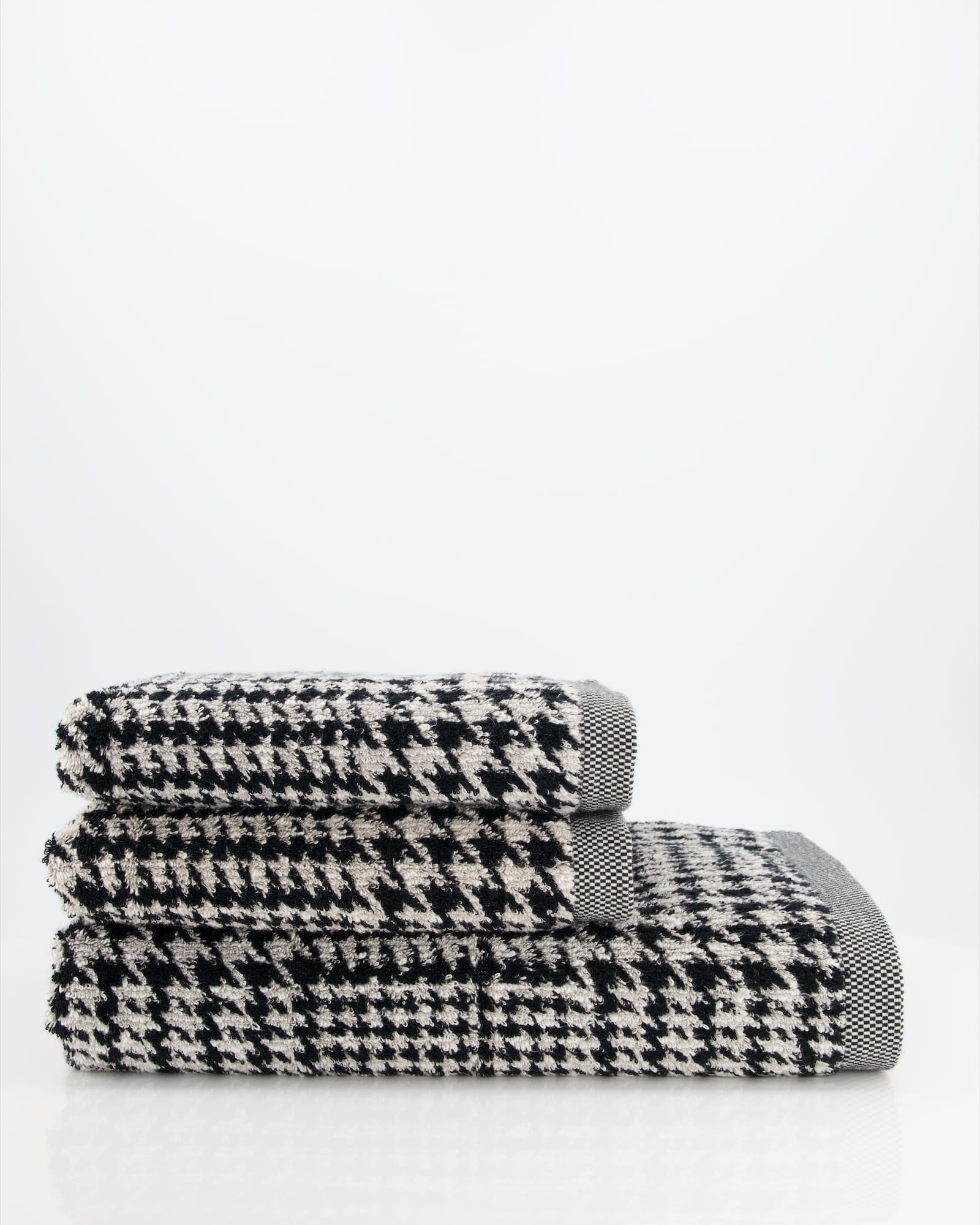 Möve - Brooklyn Glencheck - Farbe:  nature/black - 081 (1-0569/8970) - Duschtuch 80x150 cm