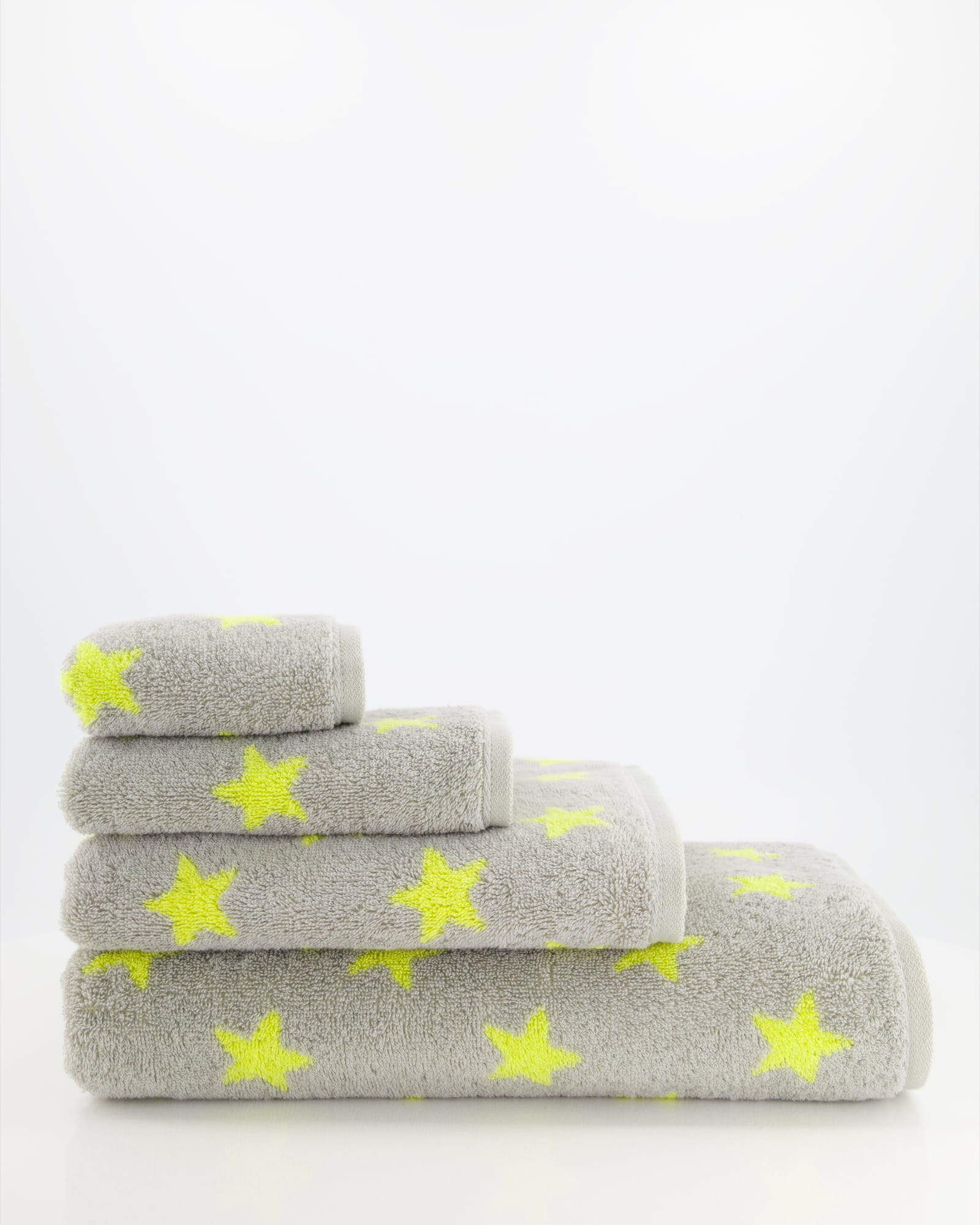 Cawö Handtücher NEW STARS Sterne klein 6261 platin/lime - 75 - Gästetuch 30x50 cm
