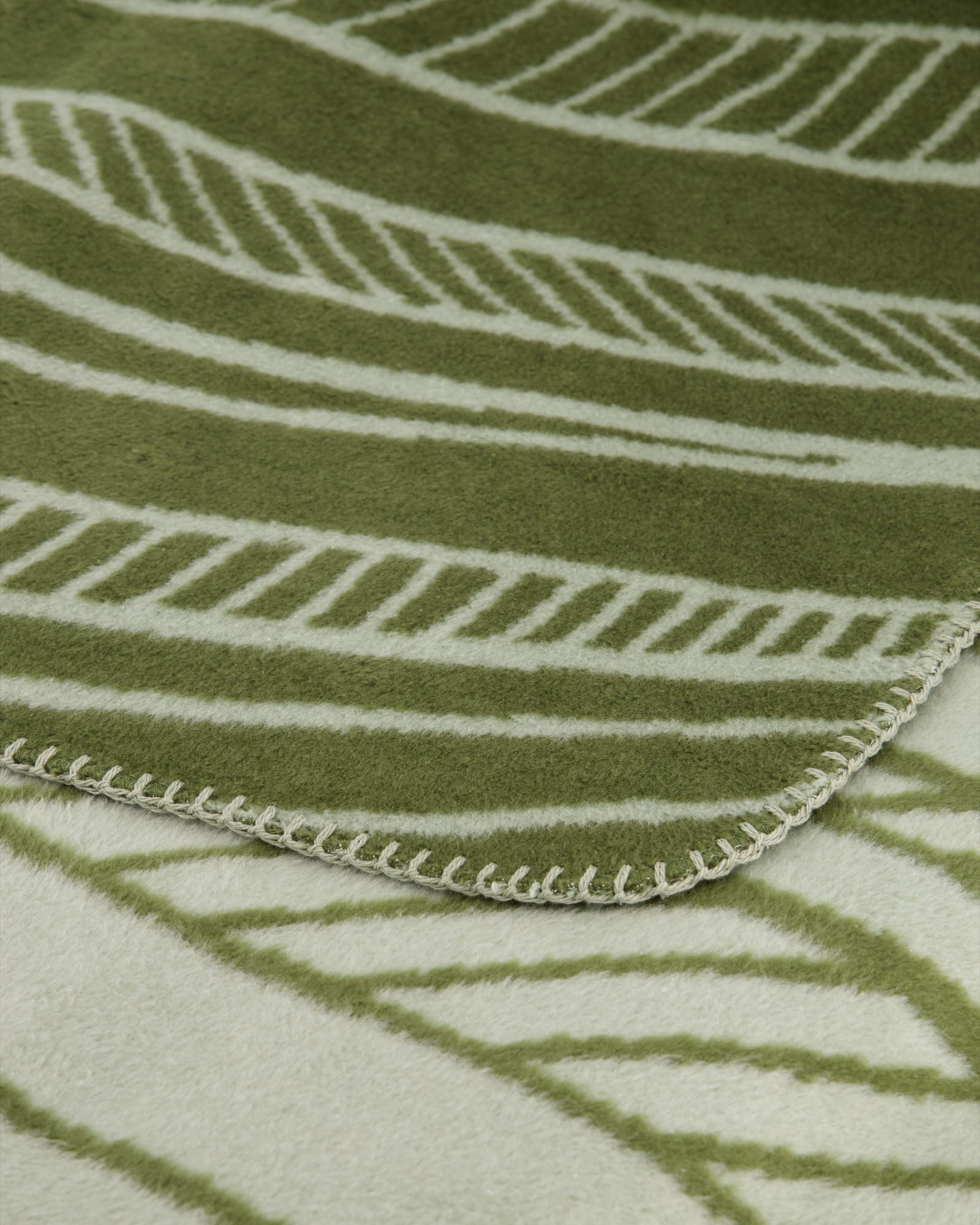Villeroy & Boch Wohndecken Willow Olive Green - 150x200 cm