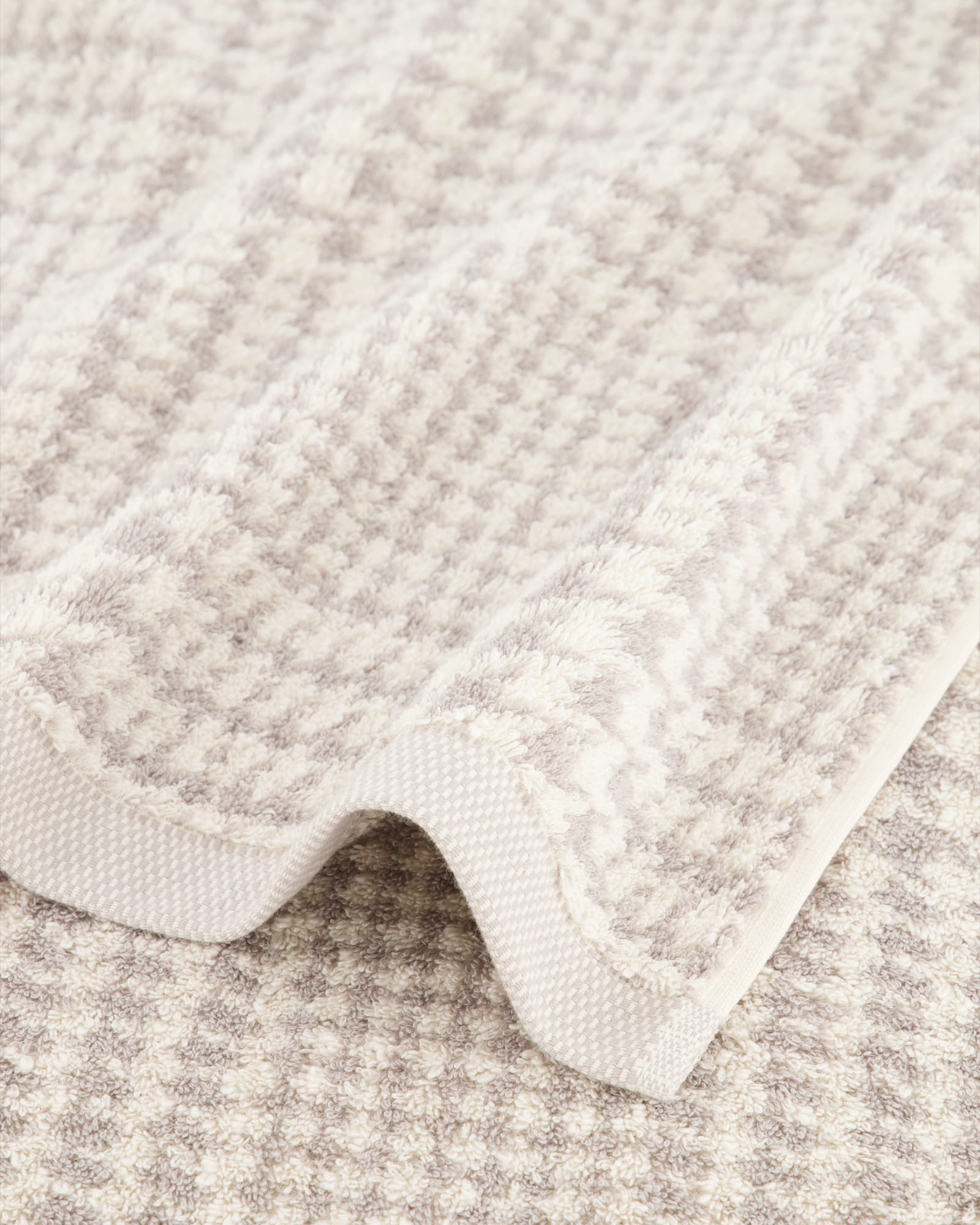 Möve - Brooklyn Glencheck - Farbe:  nature/cashmere - 071 (1-0569/8970) - Duschtuch 80x150 cm